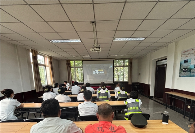 939AC2BC45841E2D4346EB0049758B65.png 939AC2BC45841E2D4346EB0049758B65.png