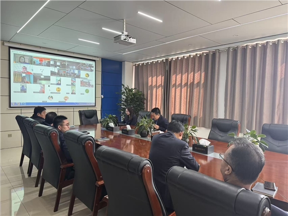 7667beb00e237665c5e5fed8639cd556.jpg 7667beb00e237665c5e5fed8639cd556.jpg