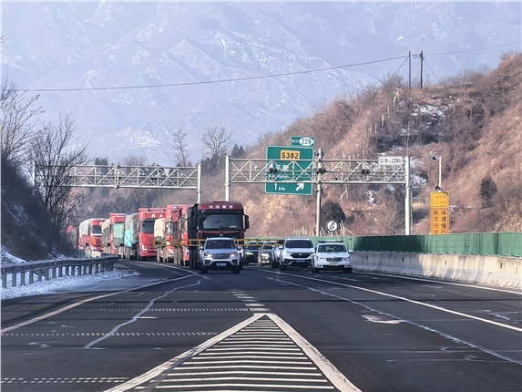 12.18压车带道.jpg 12.18压车带道.jpg
